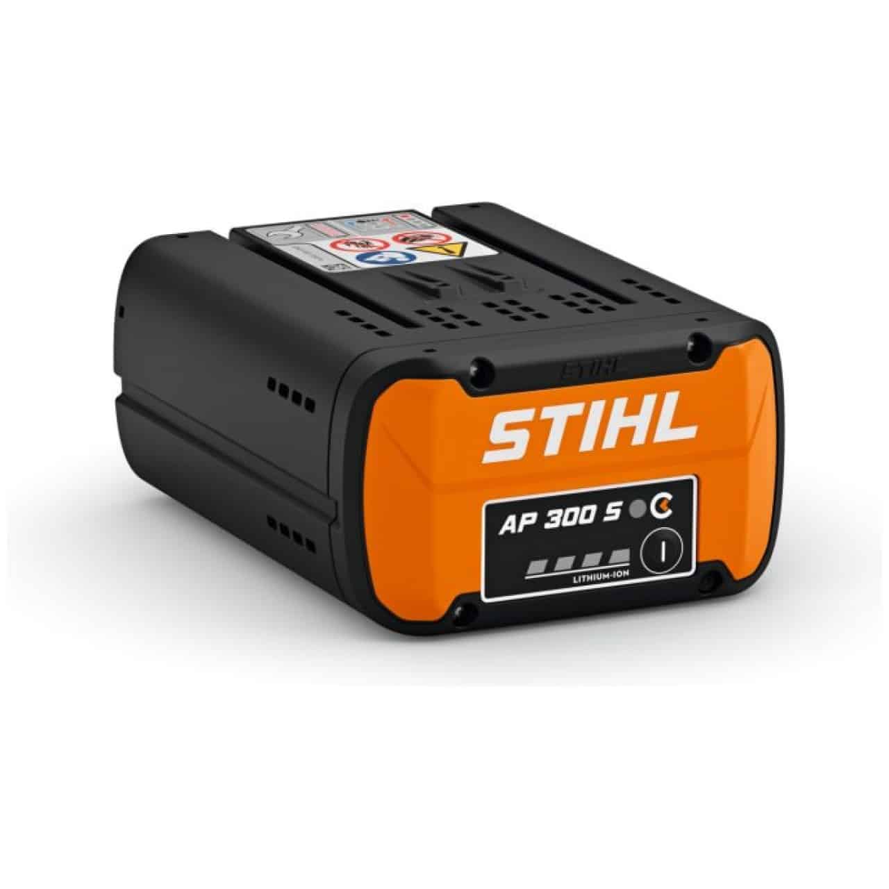 Batteria STIHL AP 300 S con Connector 2.0  una soluzione di energia innovativa e affidabile per chi cerca prestazioni elevate nel giardinaggio e nel...