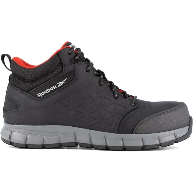 La Reebok Excel Light Alta S3 è una scarpa antinfortunistica progettata per garantire elevati standard di sicurezza e comfort in ambienti di lavoro...
