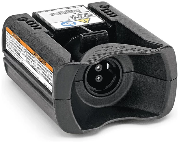 STIHL ADATTATORE AP Adattatore AP STIHL: il compagno ideale per la tua attrezzatura a batteria. Progettato per la trasmissione di energia tramite marsupio AP con cavo di...