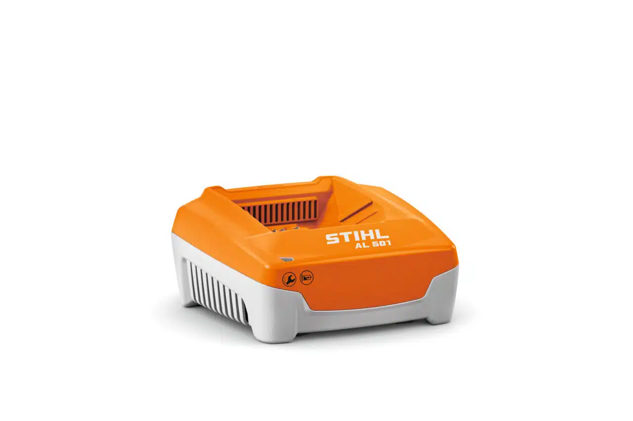 Il caricabatterie veloce AL 501 di STIHL è una soluzione di ricarica avanzata progettata per utenti che utilizzano frequentemente attrezzature a...