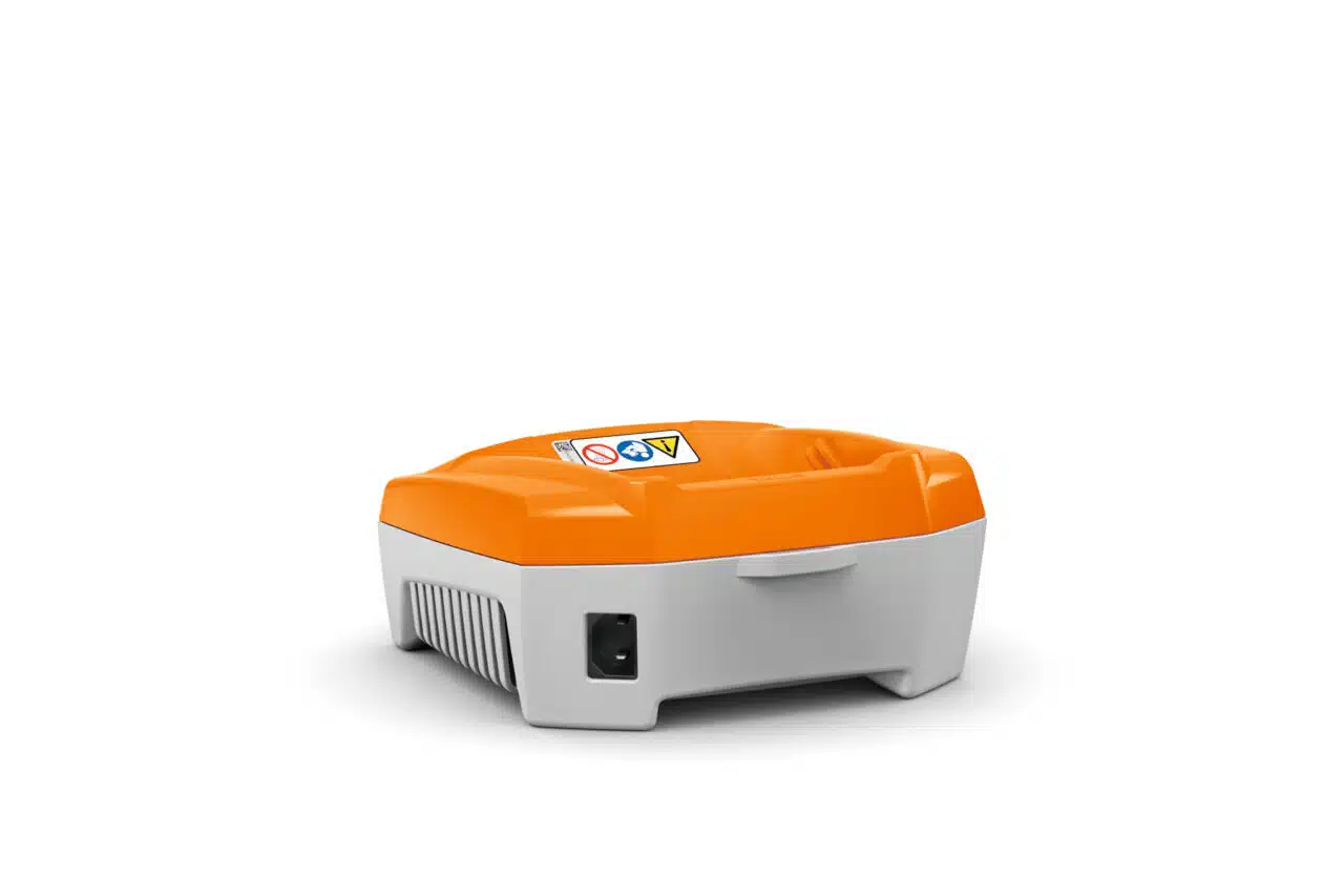 Il caricabatterie veloce AL 501 di STIHL è una soluzione di ricarica avanzata progettata per utenti che utilizzano frequentemente attrezzature a...