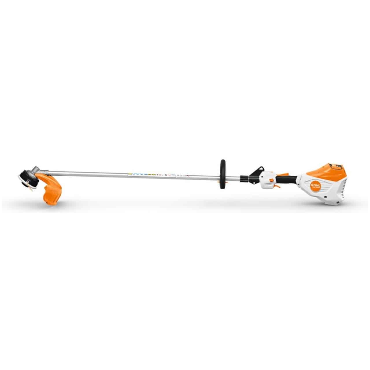 Il decespugliatore a batteria STIHL FSA 120 R è la scelta ideale per chi cerca potenza, efficienza e comfort nella cura del verde, sia per...