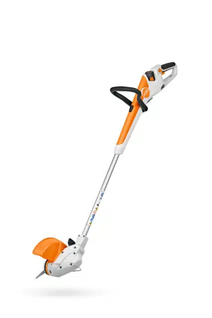 Il Trimmer a batteria FSA 30 di STIHL è l'ultima innovazione nel campo degli strumenti di pulizia e rifinitura per uso domestico. Questo...