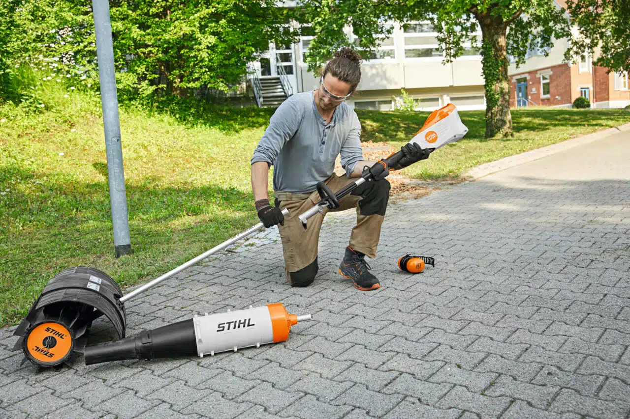 Il Motore Kombi a batteria KMA 135 R di STIHL rappresenta una soluzione innovativa per chi cerca efficienza e silenziosità nel lavoro di...