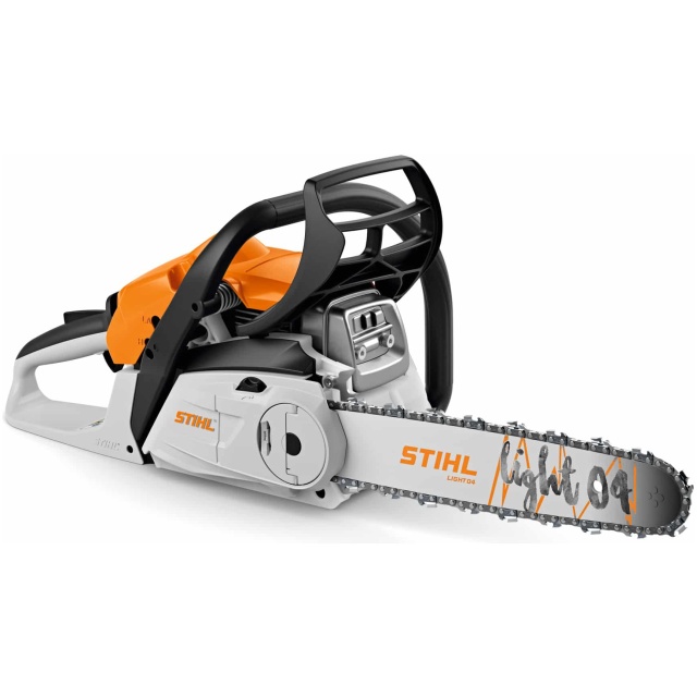 La motosega STIHL MS 212 C-BE Š un'efficace alleata nel taglio della legna grazie alla sua precisione e potenza. Dotata di un motore STIHL 2-MIX con...