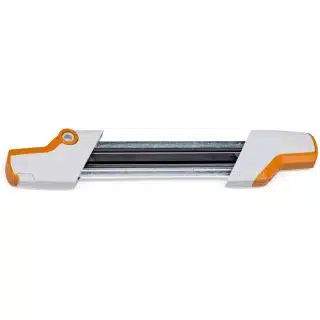 Portalime 2-in-1 STIHL: strumento combinato per l'affilatura di catene per motoseghern rn Il Portalime 2-in-1 della rinomata marca STIHL &egrave; uno...