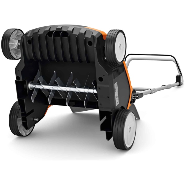 L'Arieggiatore a Batteria STIHL RLA 240  l'attrezzo perfetto per chi desidera mantenere impeccabili prati di piccole dimensioni e dal profilo...