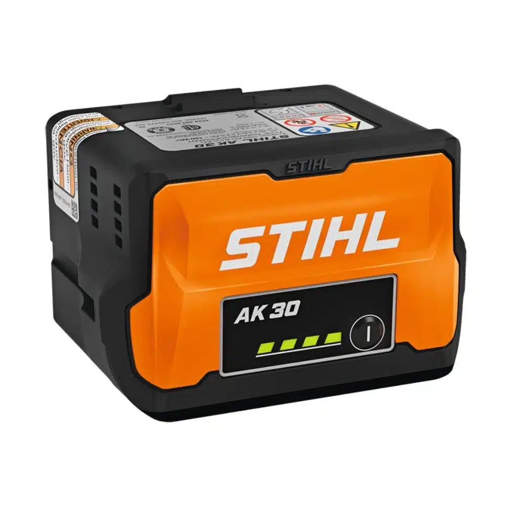 La Batteria AK 30 di STIHL è un elemento fondamentale del sistema cordless AK, progettata per ottimizzare l'efficienza energetica nei tuoi lavori di...