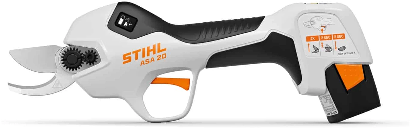 STIHL SVETTATOIO A BATTERIA ASA 20.0 SET La Forbice a Batteria ASA 20 di STIHL rappresenta un'avanzata soluzione per il taglio e la potatura, ideale per professionisti del giardinaggio e...