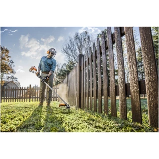 Il modello FS 94 di STIHL &egrave; un decespugliatore professionale di tipo leggero, progettato per offrire eccellenti prestazioni nel settore della...