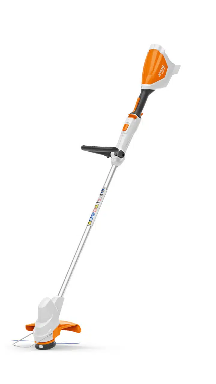 Il Trimmer a batteria FSA 57 di STIHL è un decespugliatore innovativo progettato per garantire massima leggerezza e praticità durante la manutenzione...