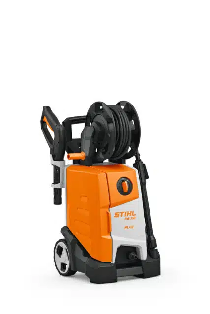 L'idropulitrice RE 110 PLUS di STIHL rappresenta una soluzione ideale per chi necessita di una pulizia efficiente e senza sforzo sia in ambienti...