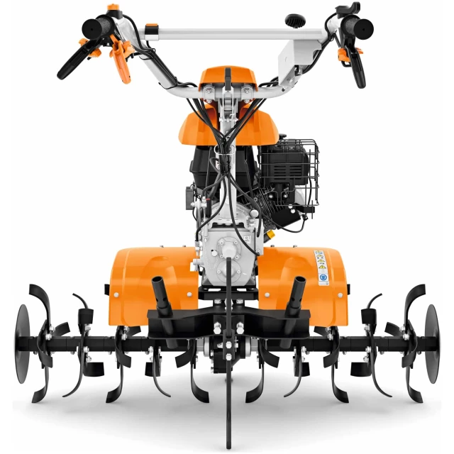 La Motozappa MH 700 di marca STIHL rappresenta un'innovativa soluzione per coltivare il terreno con efficienza e potenza. Questa motozappa è...