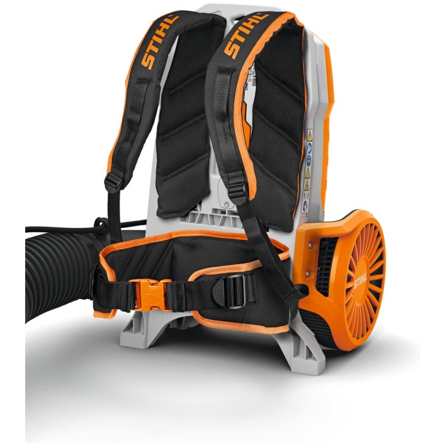 Il soffiatore a batteria BGA 300 di STIHL Š un attrezzo all'avanguardia dedicato ai professionisti del giardinaggio e della manutenzione urbana,...