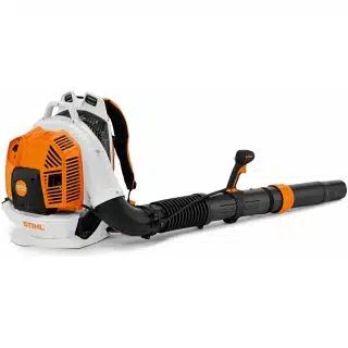 Il modello BR 800 C-E della STIHL &egrave; il soffiatore a scoppio pi&ugrave; potente nella sua categoria, progettato per rispondere alle esigenze di giardinaggio...