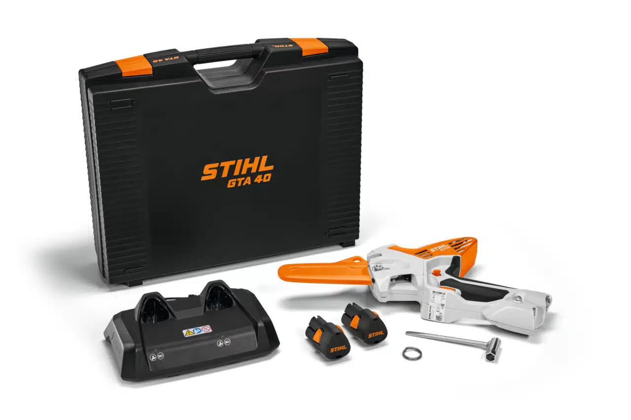 Il Potatore professionale a batteria GTA 40 di STIHL è un attrezzo all'avanguardia ideale per i professionisti del giardinaggio e della lavorazione...