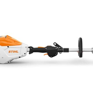 Il Kombi a batteria KMA 200 R della STIHL rappresenta una soluzione innovativa e potente nel mondo degli utensili da giardinaggio professionali....