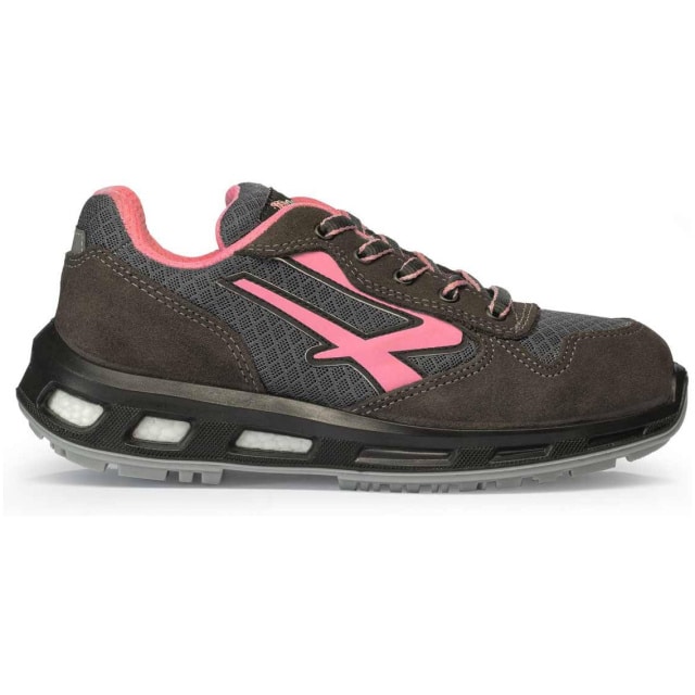 La Cherry S1P è una scarpa antinfortunistica dal design moderno e funzionale, pensata per offrire comfort, sicurezza e resistenza in ambienti di...
