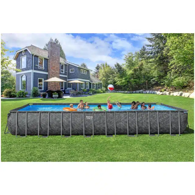 La Bestway APX 365 è la piscina fuori terra che porta il concetto di relax e divertimento domestico a un livello superiore. Con le sue imponenti...