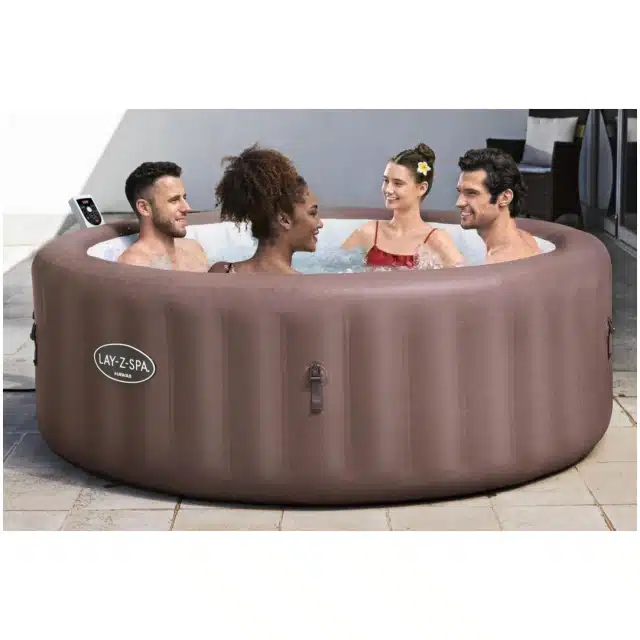Il Bestway Lay-Z-Spa Hawaii MaxHold EnergySense UltraFit Smart è un jacuzzi gonfiabile progettato per offrire un'esperienza di benessere a casa...