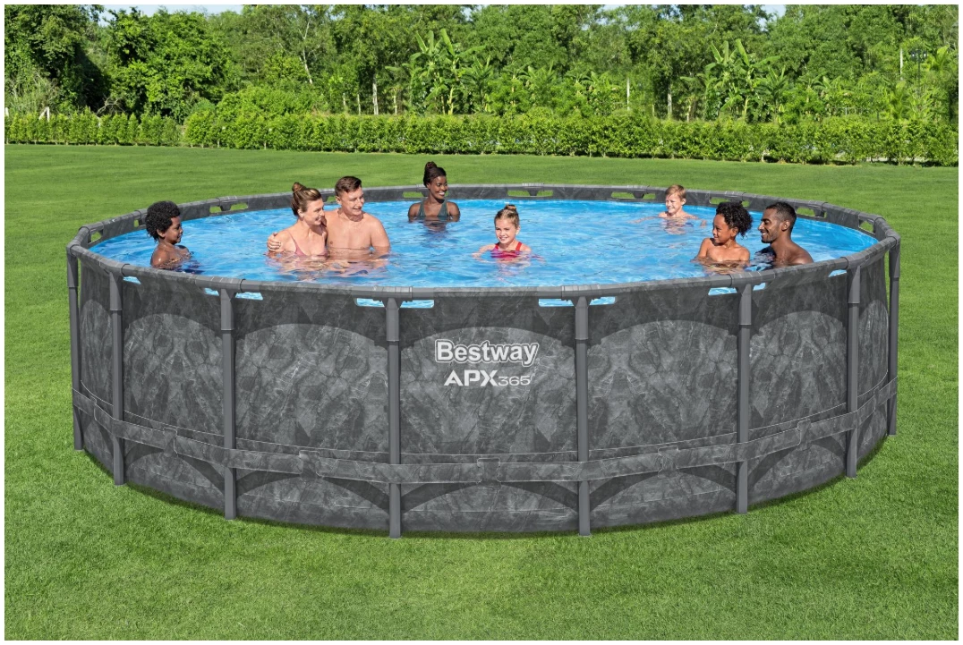 BESTWAY PISCINA APX 365 ROT. 5,49MX1,32M Quando si parla di piscine fuori terra, la Bestway APX 365 rotonda da 5,49 metri di diametro rappresenta il top della categoria per chi desidera un...