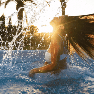 Porta il divertimento dell'estate direttamente nel tuo giardino con la piscina fuori terra Bestway Steel Pro MAX da 549x122 cm, una delle soluzioni...