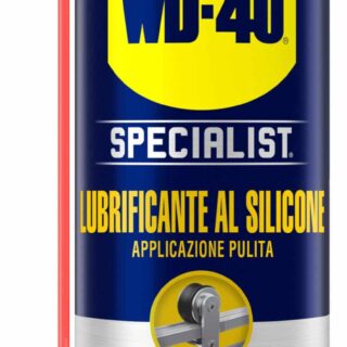 Se cerchi un lubrificante versatile e delicato, il WD-40 Lubrificante al Silicone &egrave; la scelta perfetta. Ideale per proteggere e far scorrere senza...