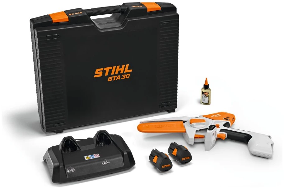 STIHL POTATORE A BATTERIA GTA 30 SET+2xAS2+AL5-2 Il potatore a batteria STIHL GTA 30 in set completo è la soluzione ideale per chi desidera iniziare subito i lavori di giardinaggio senza pensieri....