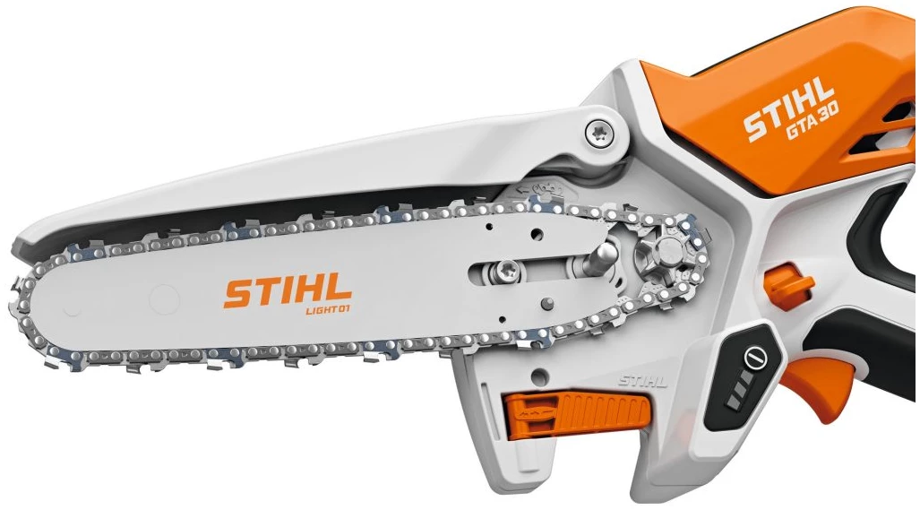STIHL POTATORE A BATTERIA GTA 30 SET+2xAS2+AL5-2 Il potatore a batteria STIHL GTA 30 in set completo è la soluzione ideale per chi desidera iniziare subito i lavori di giardinaggio senza pensieri....