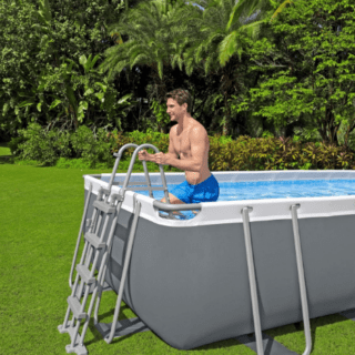 BESTWAY PISCINA STEEL PRO MAX RETT. CM.488X244X122 Ecco una versione discorsiva e fluida, pensata per una comunicazione più diretta ma che mantiene quel taglio autorevole da "decision maker" che cerca...