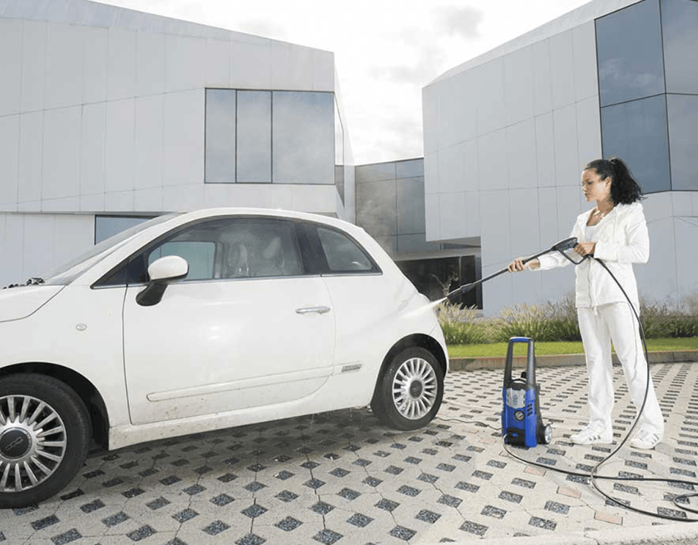 ANNOVI REVERBERI IDROPULITRICE AR BLUE CLEAN 143 220-240V 50-60Hz L'idropulitrice ad acqua fredda Annovi Reverberi AR Blue Clean 143 rappresenta la soluzione ideale per chi cerca uno strumento pratico, leggero ed...
