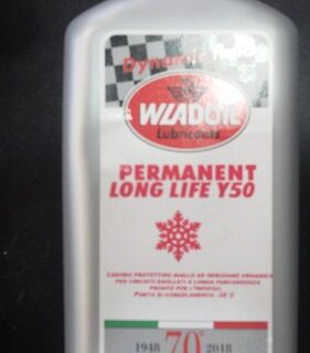 Fluido antigelo a base di glicole etilenico con tecnologia OAT, formulato per protezione anticorrosiva e lunga durata dei circuiti di raffreddamento....