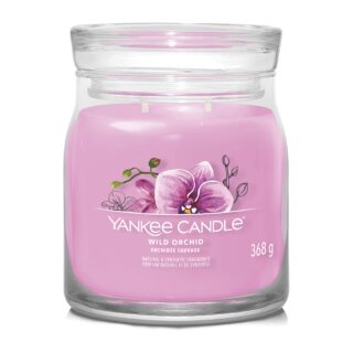 Candela profumata in giara da 368 g della collezione Signature. Fragranza floreale esotica con note di orchidea, ibisco e legno di sandalo;...